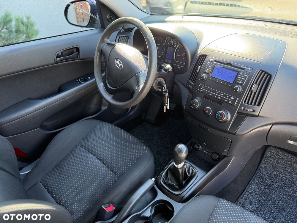 Hyundai i30 i30cw 1.4 Edition 20 - 10