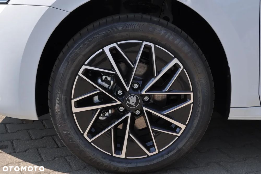 Skoda Octavia 2.0 TDI Essence DSG - 37