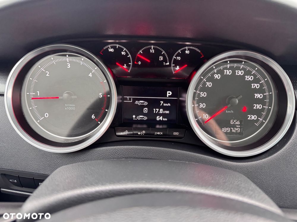 Peugeot 508 SW BlueHDi FAP 180 Automatik Stop&Start Allure - 15