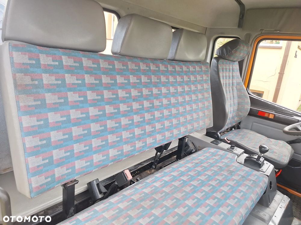 Mercedes-Benz SK 1824 - 14