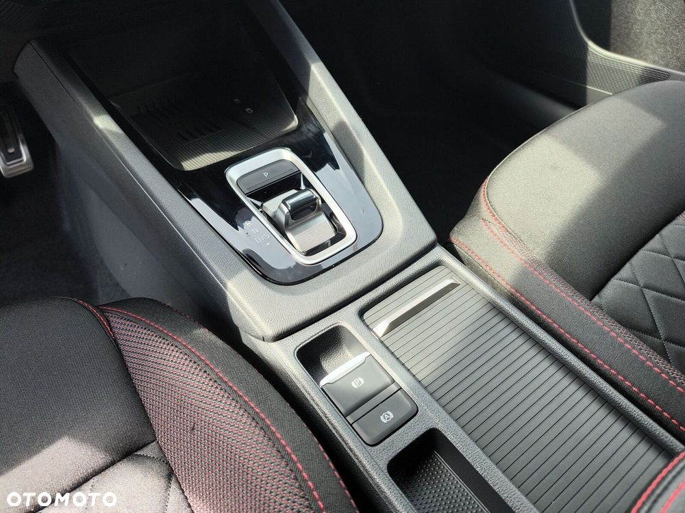 Skoda Octavia 2.0 TSI RS DSG - 16