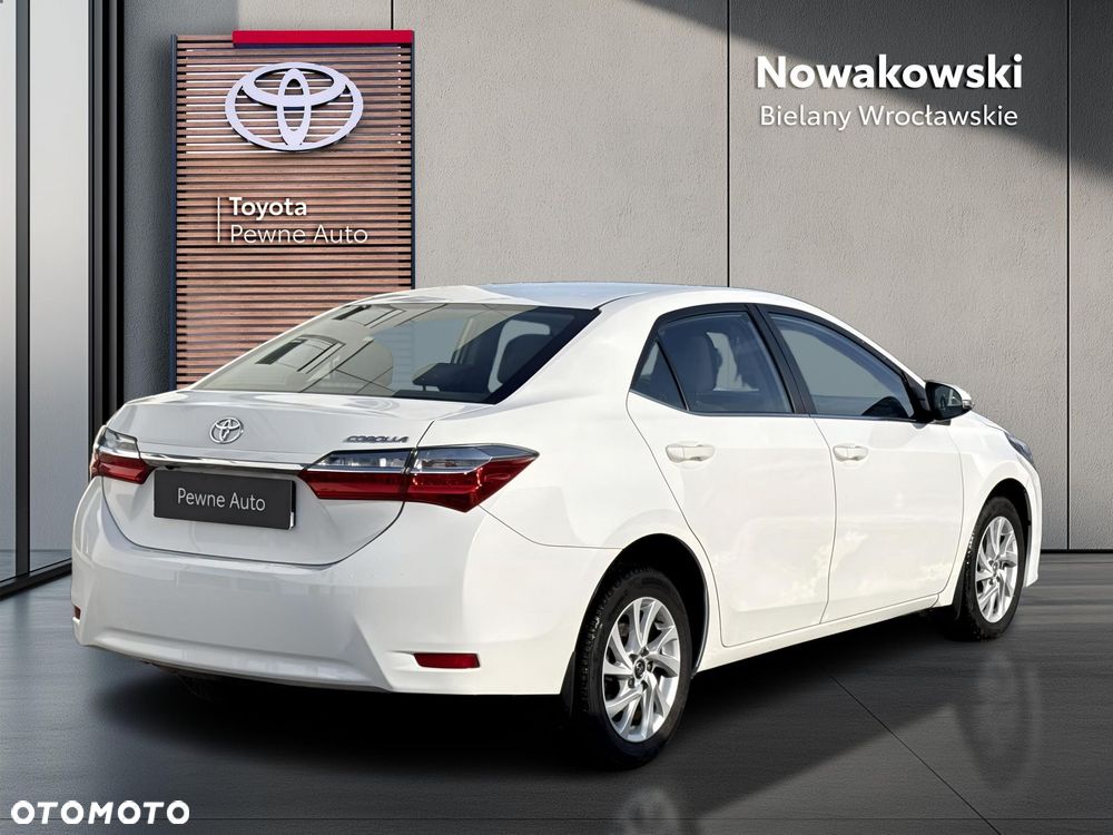 Toyota Corolla 1.6 Comfort - 28