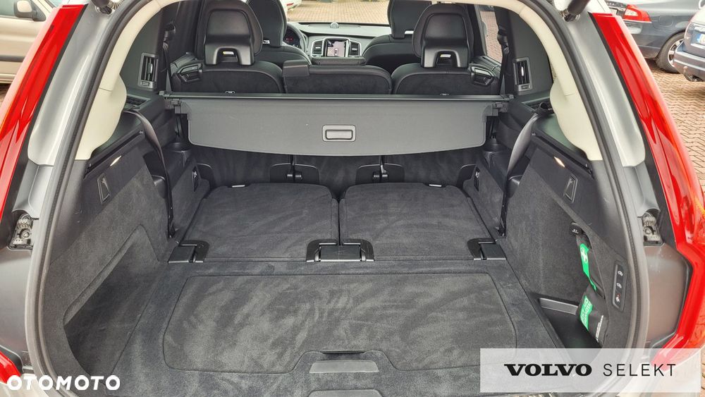 Volvo XC 90 - 24