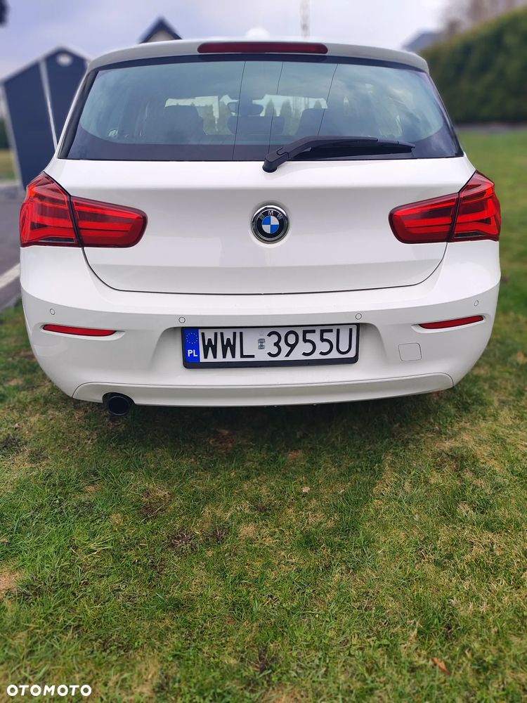 BMW Seria 1 116d - 8