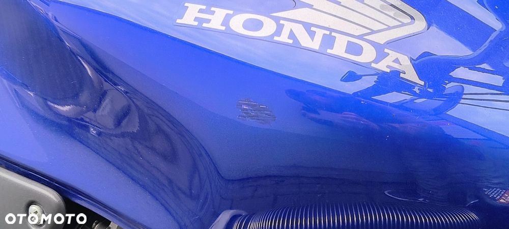 Honda Hornet - 21