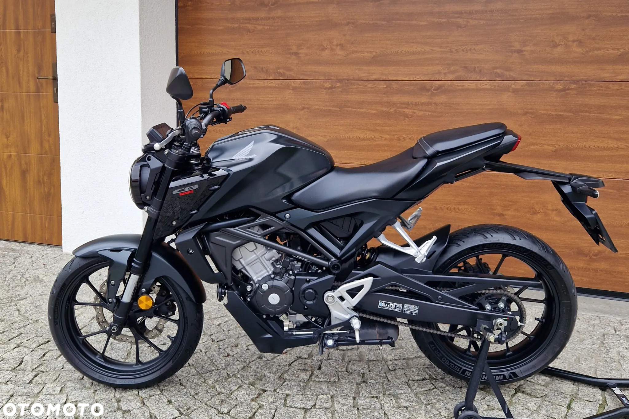 Honda CB - 15