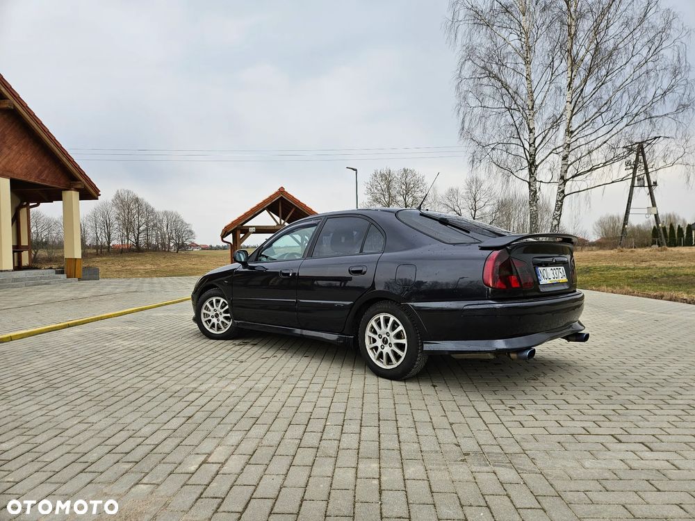 Mitsubishi Carisma 1.6 Classic - 3