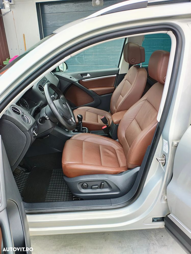 Volkswagen Tiguan 2.0 TDI DPF BlueMotion Technology Exclusive - 31