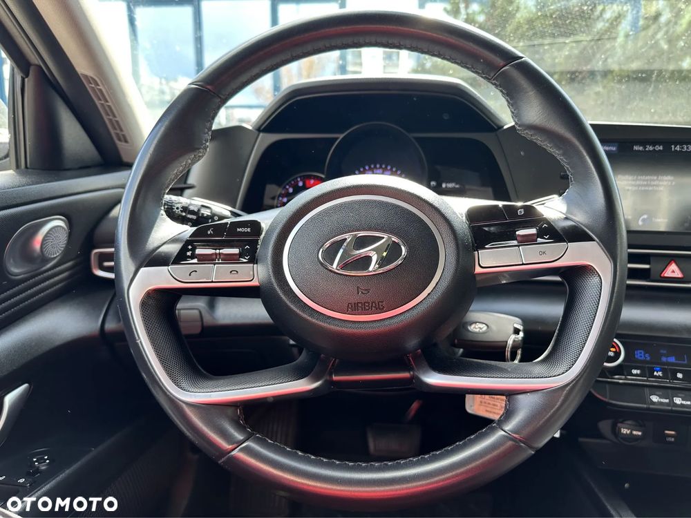 Hyundai Elantra 1.6 Modern CVT - 12