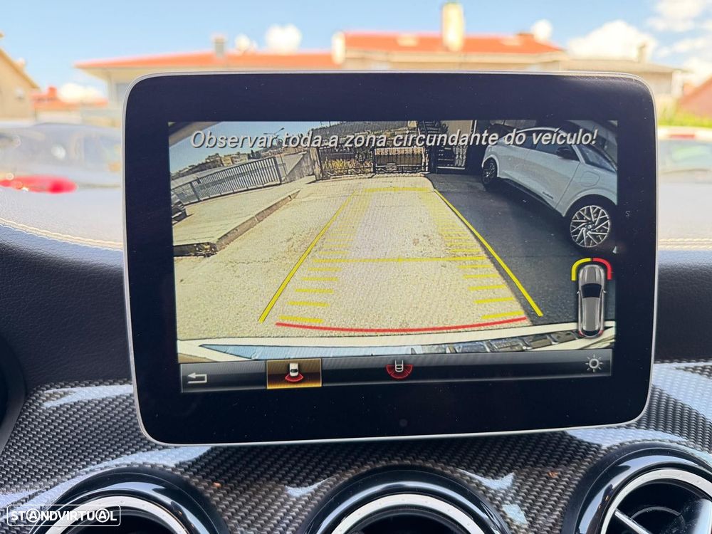 Mercedes-Benz GLA 180 AMG Line - 29