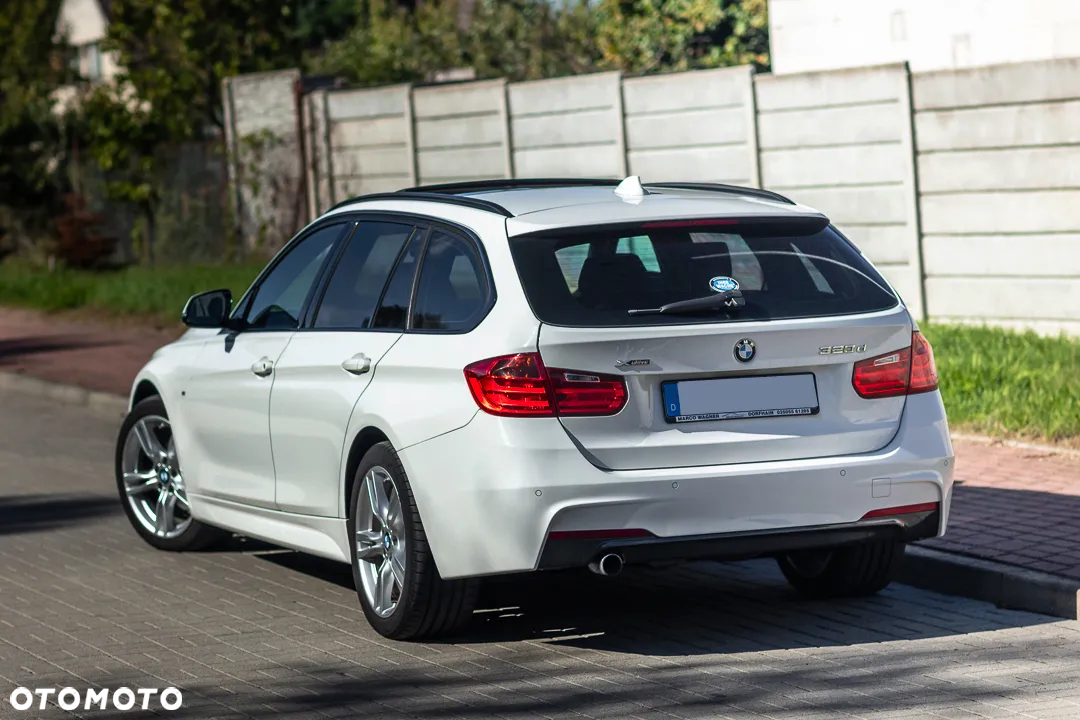 BMW Seria 3 320d xDrive M Sport - 12