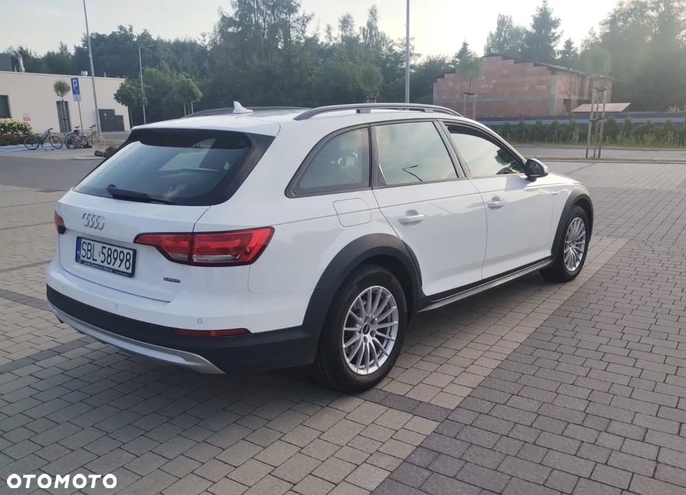 Audi A4 Allroad quattro 2.0 TDI S tronic - 5