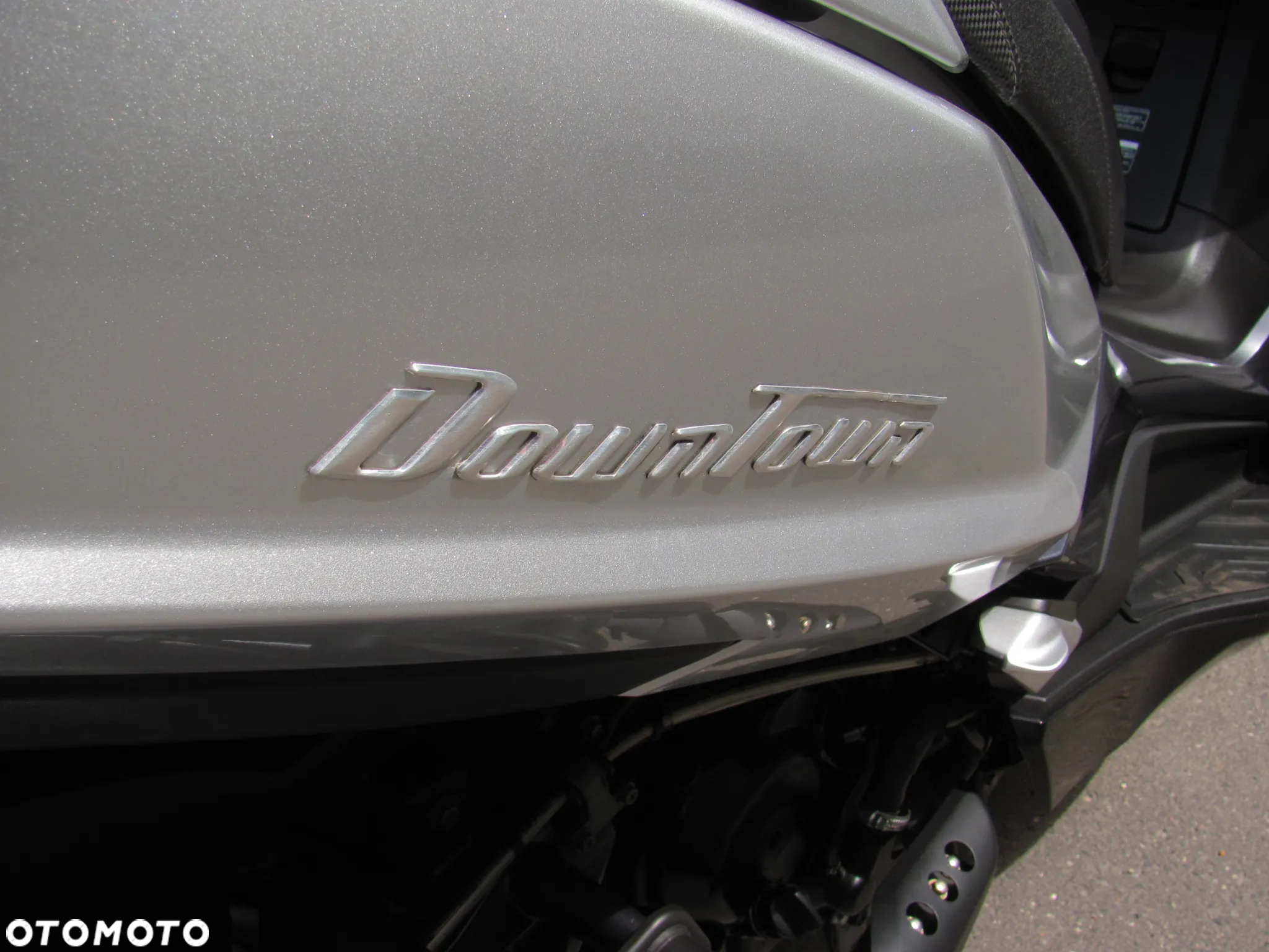 Kymco Downtown - 13