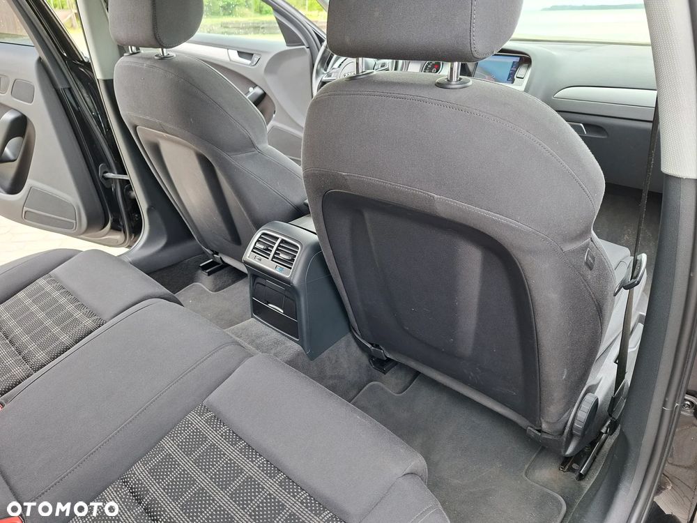 Audi A4 Limousine - 12