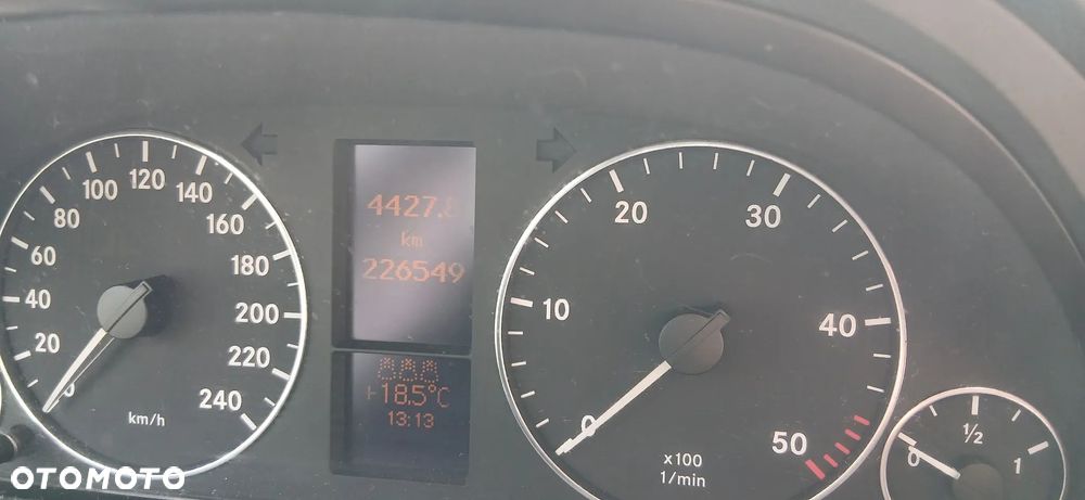 Mercedes-Benz Klasa A 200 CDI Avantgarde - 6