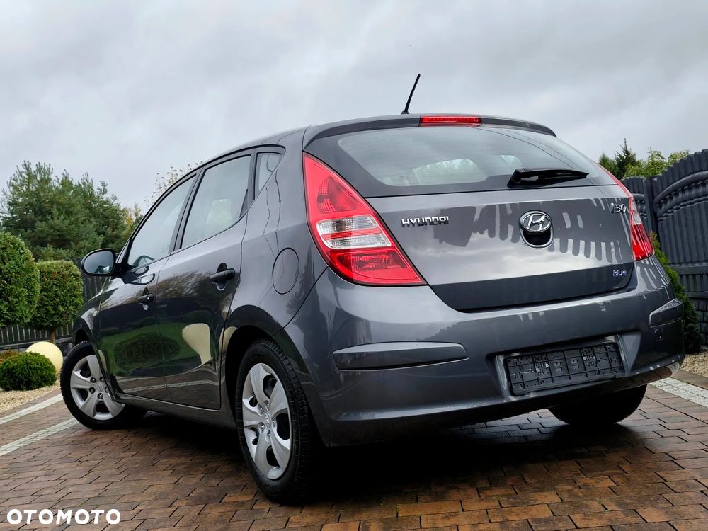 Hyundai i30 - 11