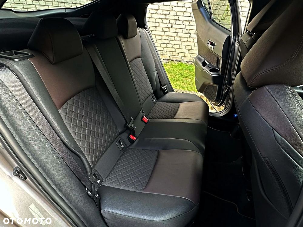 Toyota C-HR 1.8 Hybrid Dynamic - 31