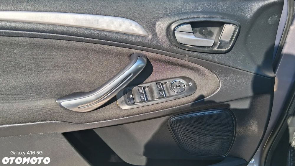 Ford S-Max 2.0 TDCi DPF Business Edition - 20