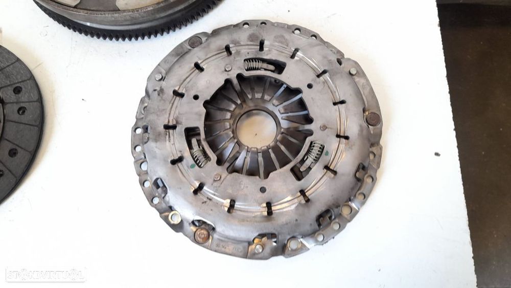 KIT EMBRAIAGEM ORIGINAL LUK | REF. 415055210 124052310 | BMW SERIE 1 118D E87 143CV N47D20C; - 7