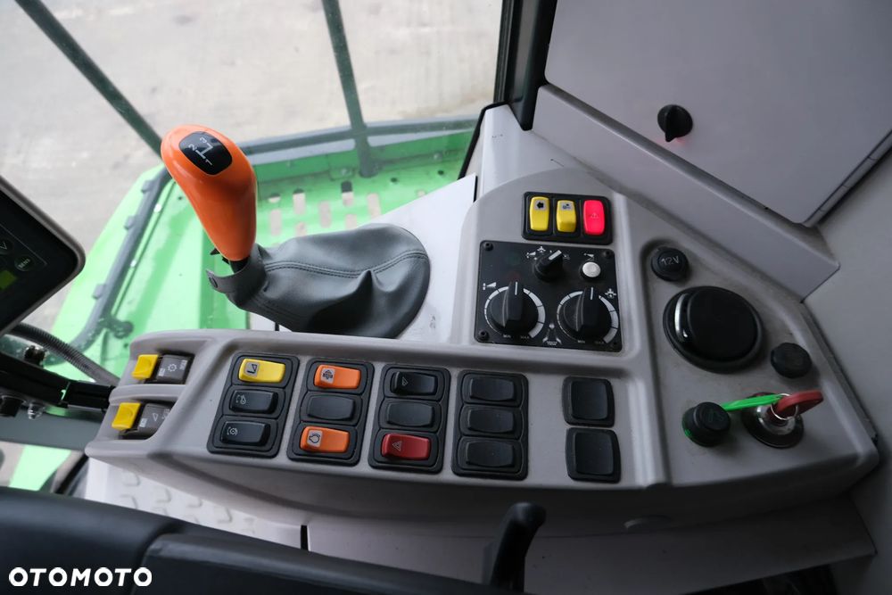 Deutz-Fahr C7206 TS - 6