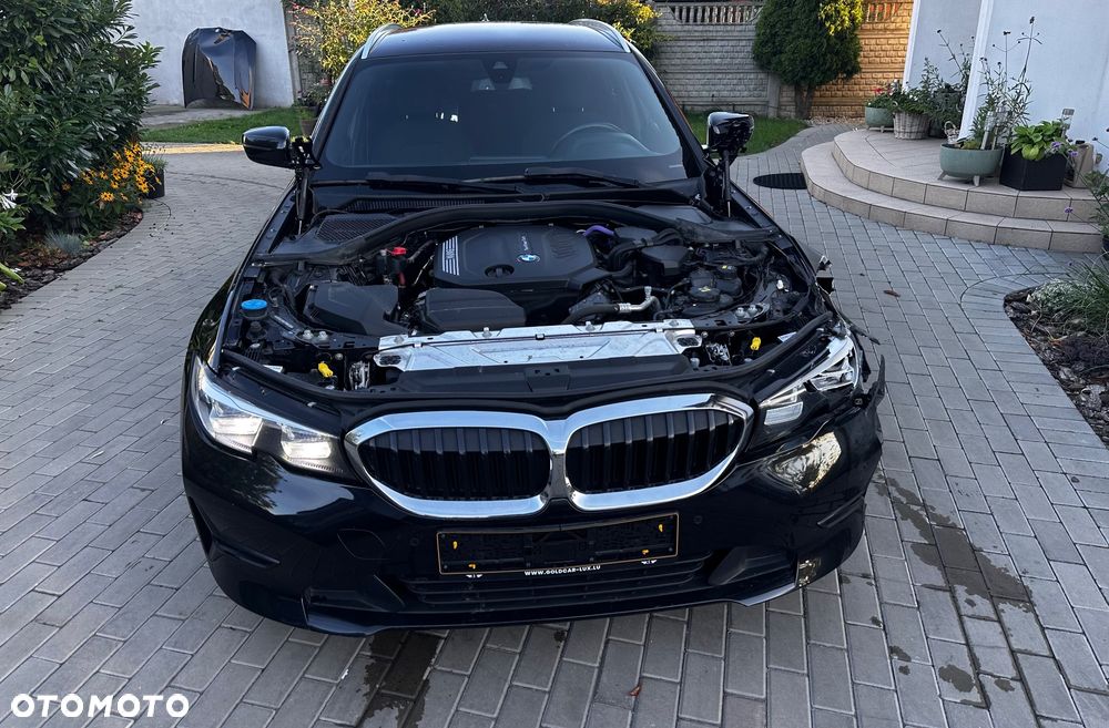 BMW Seria 3 318d MHEV Sport Line - 6