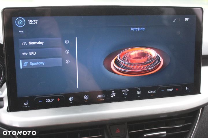 Ford Focus 1.0 EcoBoost Titanium - 32