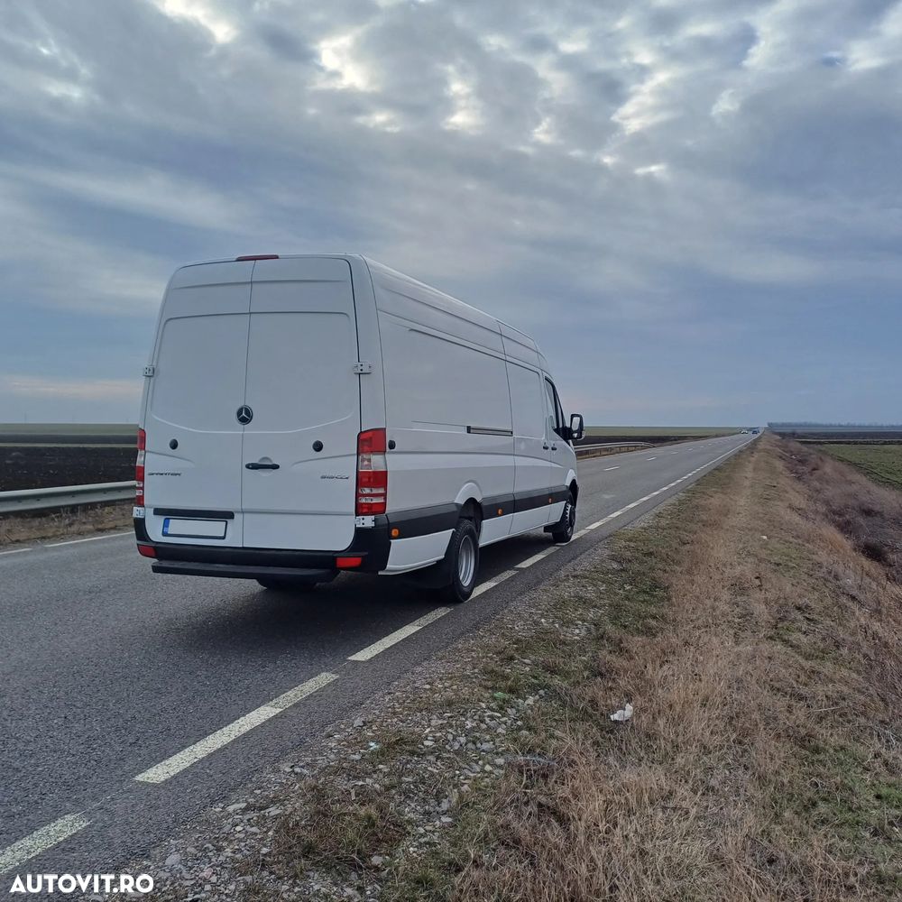 Mercedes-Benz Sprinter - 4