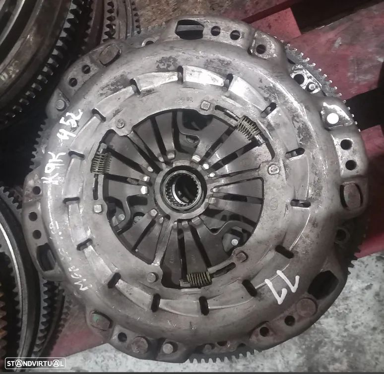 Embraiagem Bimassa Mercedes Ref: K9K452/651930/611962/651921 - 1