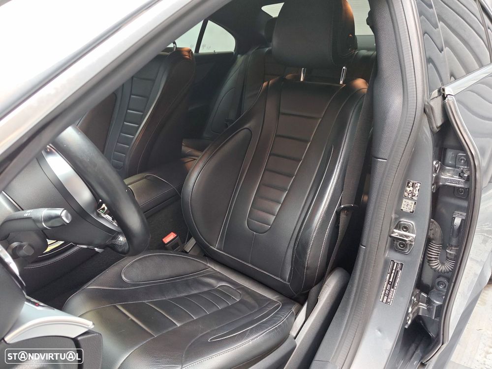 Mercedes-Benz CLS 300 d AMG Line - 21