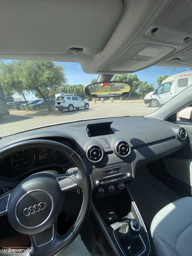 Audi A1 1.6 TDI Attraction - 15