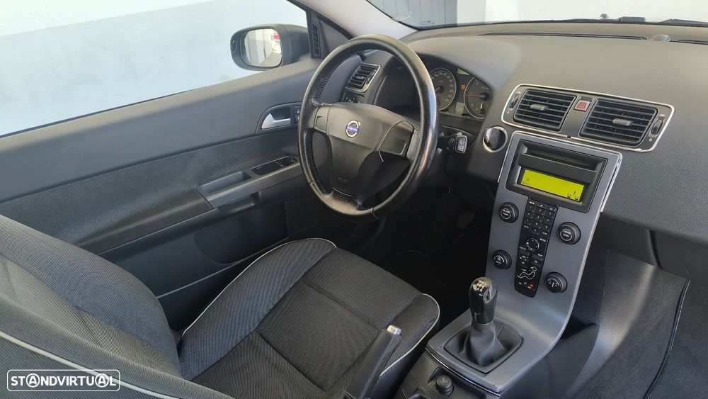 Volvo C30 1.6 D Drive Momentum - 46