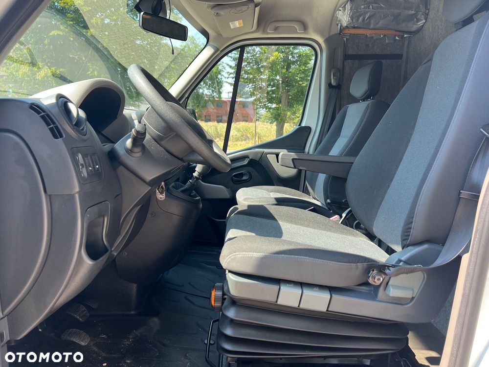 Renault Master - 15