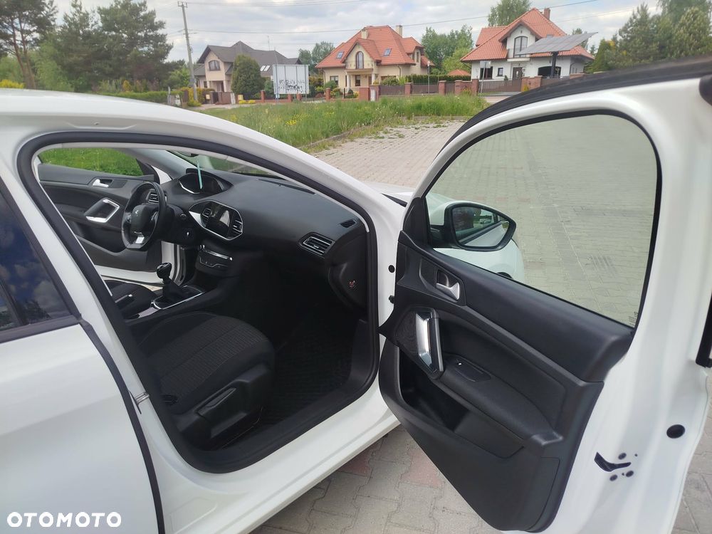 Peugeot 308 - 6
