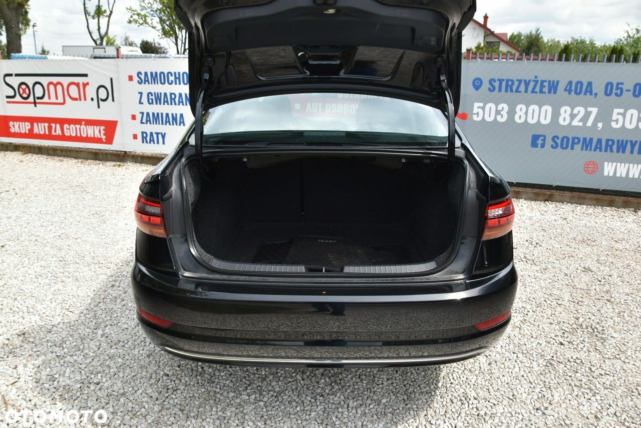 Volkswagen Jetta 1.4 TSI BMT Highline DSG - 29