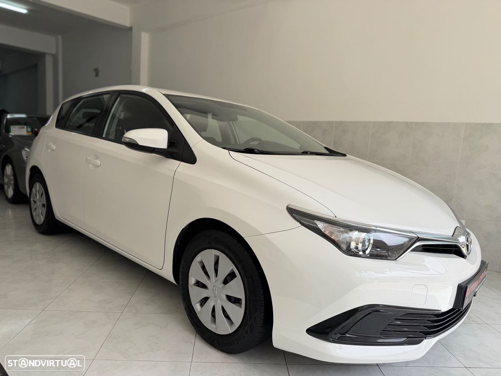 Toyota Auris 1.4 D-4D ACtive - 8