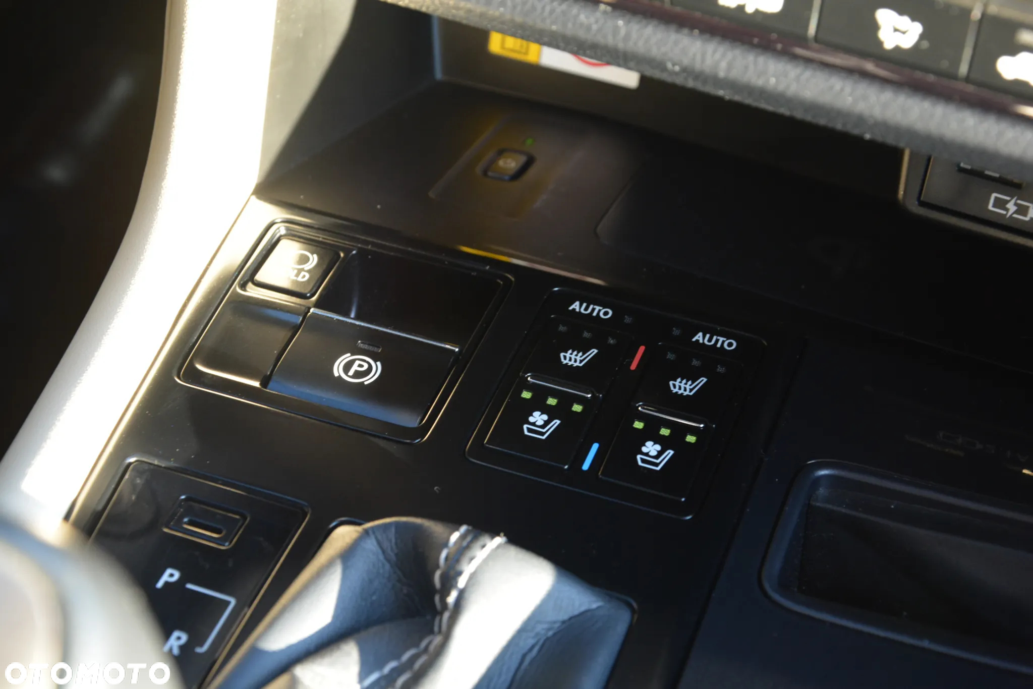 Lexus RX 300 Business Edition + - 14