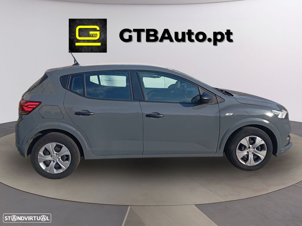 Dacia Sandero - 3
