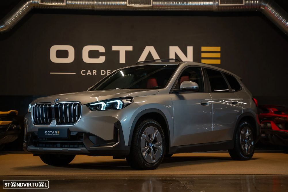 BMW iX1 xDrive30 xLine - 1