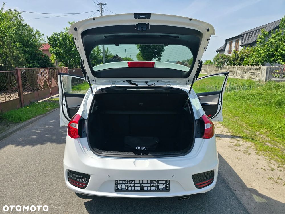 Kia Ceed 1.4 Optimum - 33