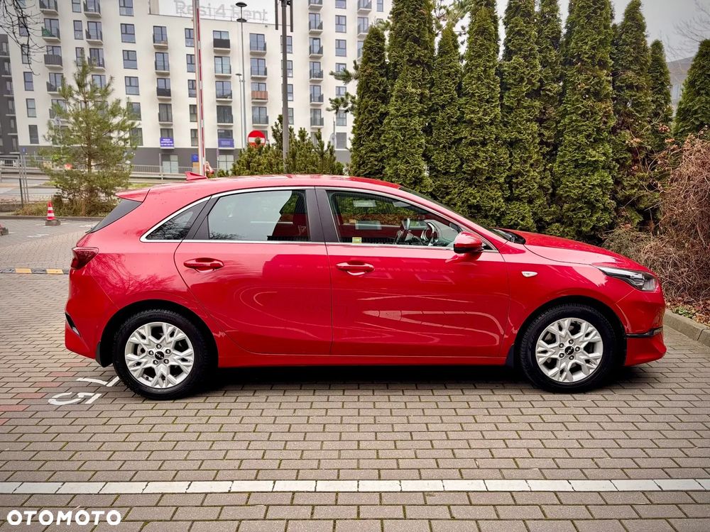 Kia Ceed 1.5 T-GDI M - 22