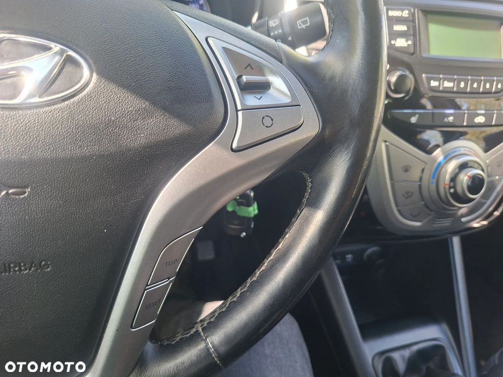 Hyundai ix20 1.4 blue Passion - 25