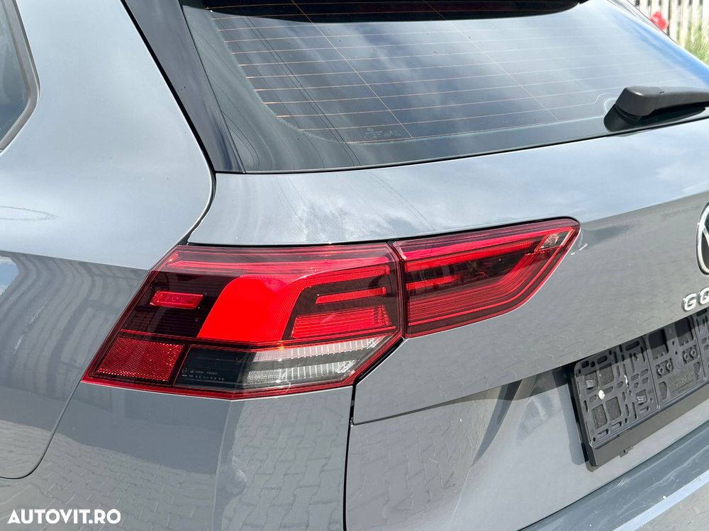 Volkswagen Golf 2.0 TDI SCR DSG Life - 17