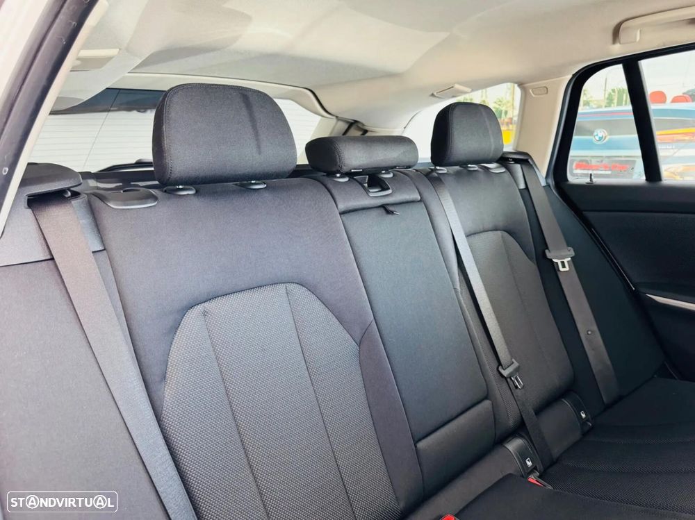BMW 320 d Aut. Advantage - 44