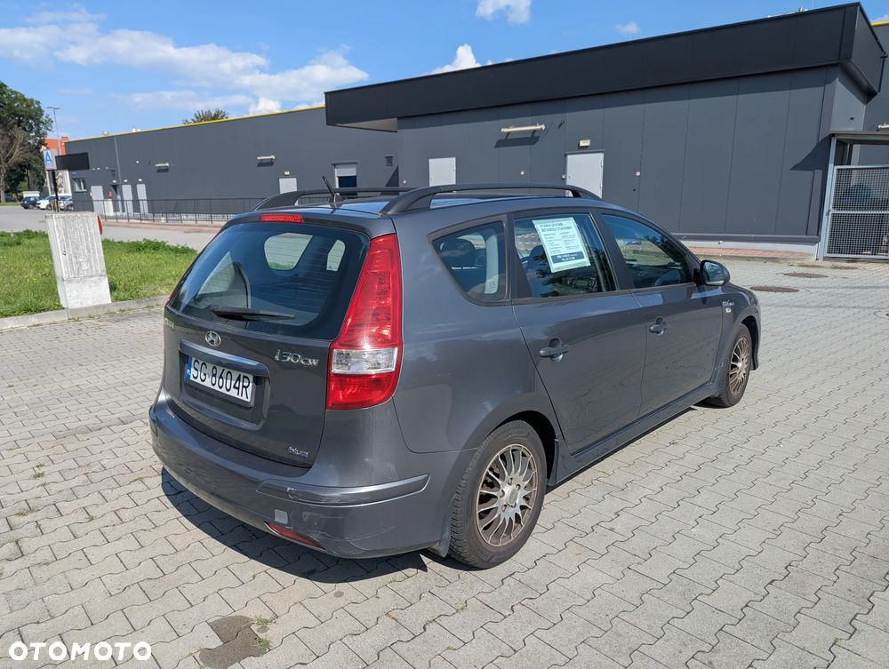Hyundai i30 i30cw 1.4 blue Comfort - 15