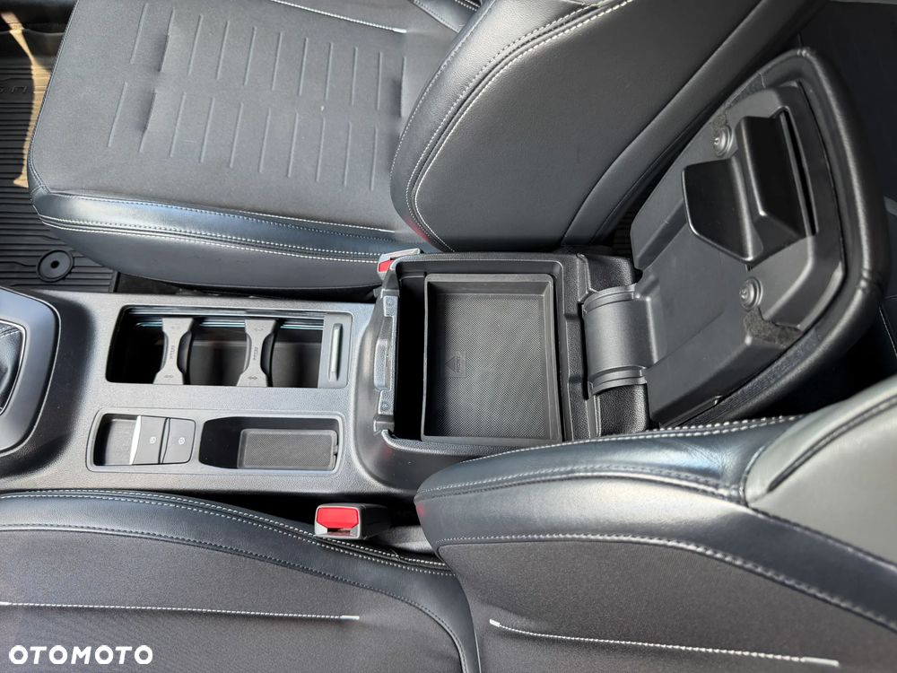 Ford Focus 2.3 EcoBoost ST-2 - 28