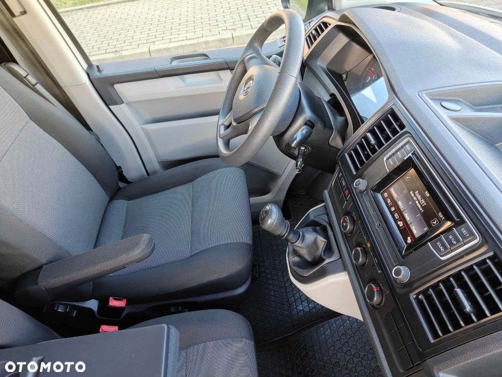 Volkswagen Transporter T6 - 5