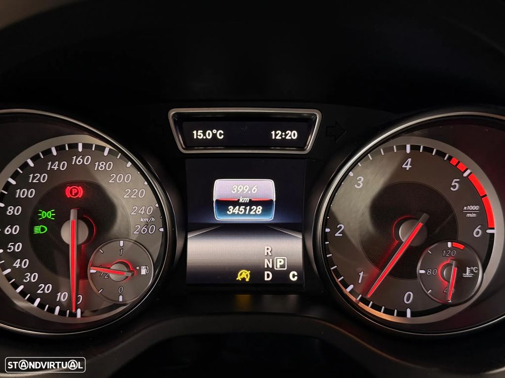 Mercedes-Benz CLA 220 (CDI) d 7G-DCT AMG Line - 11