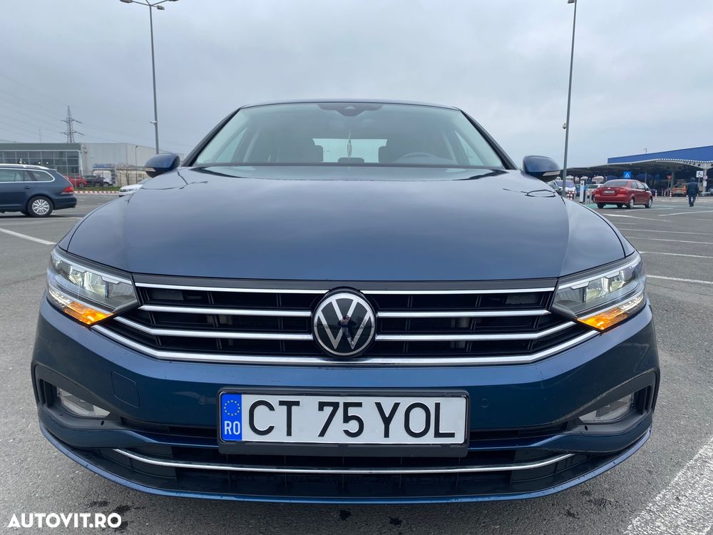Volkswagen Passat 2.0 TDI SCR DSG Highline - 20