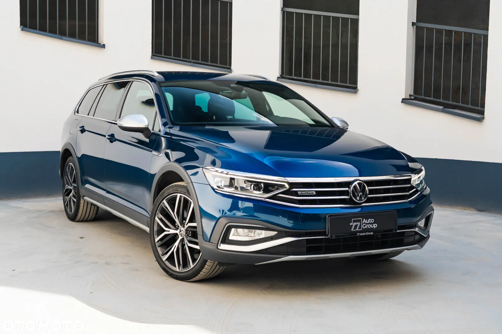 Volkswagen Passat Variant 2.0 TDI SCR DSG 4Motion Alltrack - 3