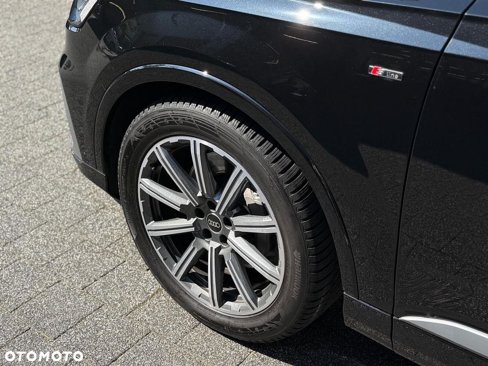 Audi Q7 55 TFSI mHEV Quattro S Line Tiptr - 10